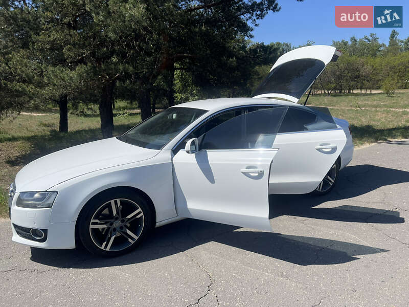 Ліфтбек Audi A5 2011 в Дніпрі