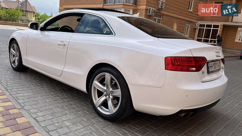 Купе Audi A5 2012 в Одессе