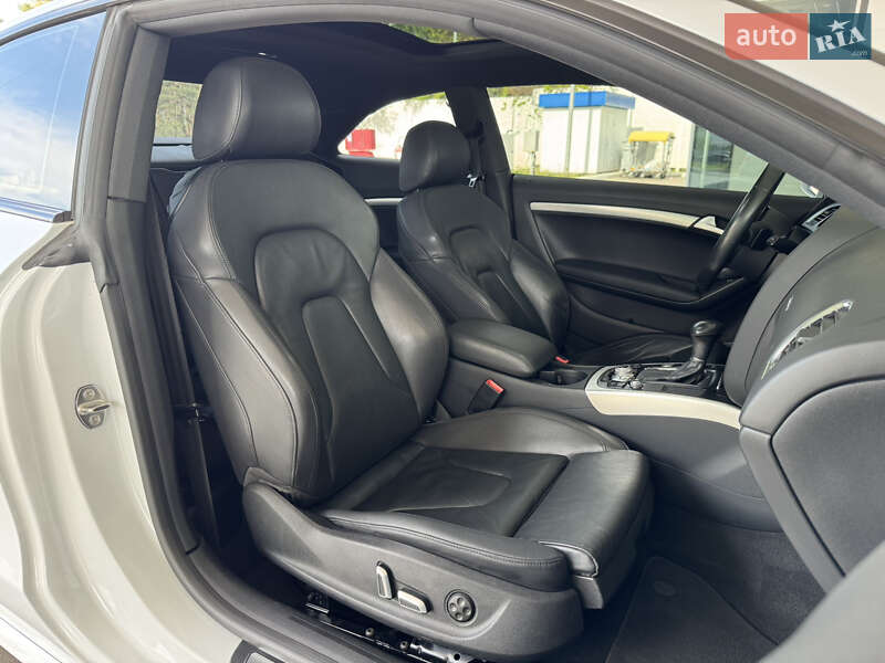 Купе Audi A5 2015 в Киеве