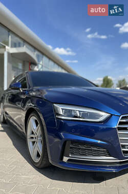 Купе Audi A5 2017 в 