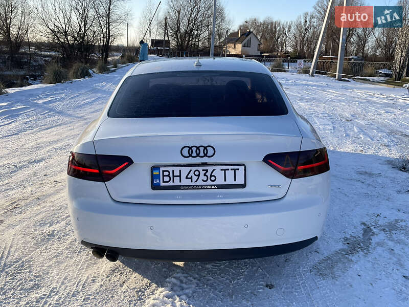 Купе Audi A5 2013 в Киеве