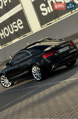 Купе Audi A5 2015 в 