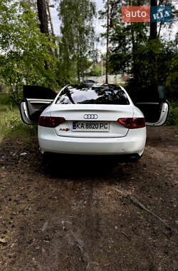 Купе Audi A5 2010 в 