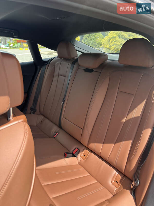 Лифтбек Audi A5 2020 в Львове
