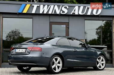 Купе Audi A5 2010 в 