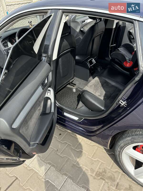 Купе Audi A5 2011 в Кривом Роге