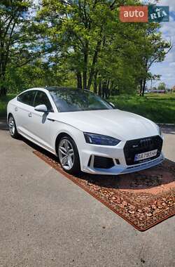 Купе Audi A5 2019 в 