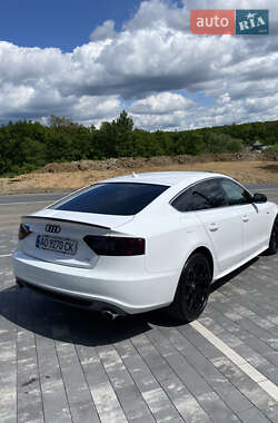 Купе Audi A5 2011 в 