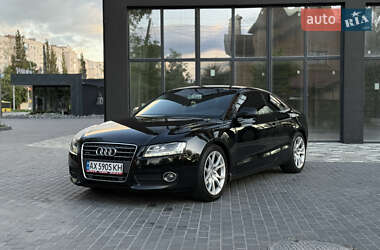 Купе Audi A5 2010 в 