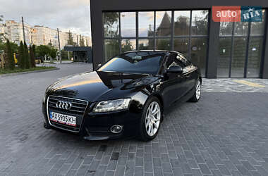 Купе Audi A5 2010 в 