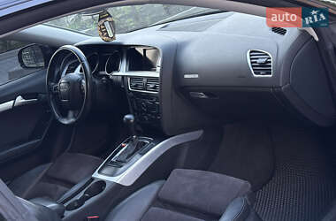 Купе Audi A5 2010 в 