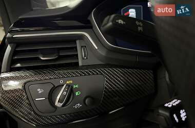 Купе Audi A5 2020 в 