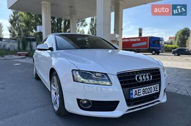 Купе Audi A5 2011 в 