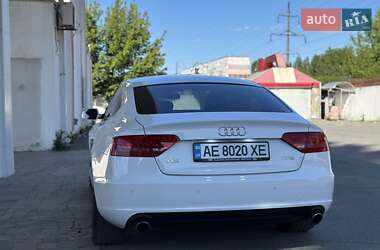 Купе Audi A5 2011 в 