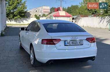 Купе Audi A5 2011 в 