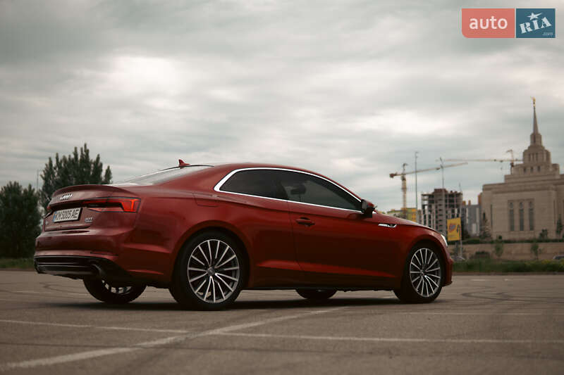 Купе Audi A5 2017 в Киеве