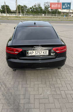 Купе Audi A5 2010 в 