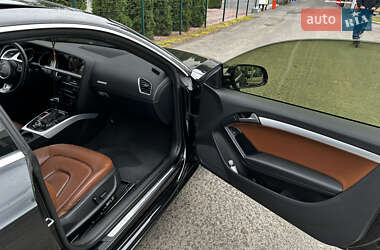 Купе Audi A5 2011 в 