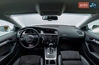 Купе Audi A5 2011 в 