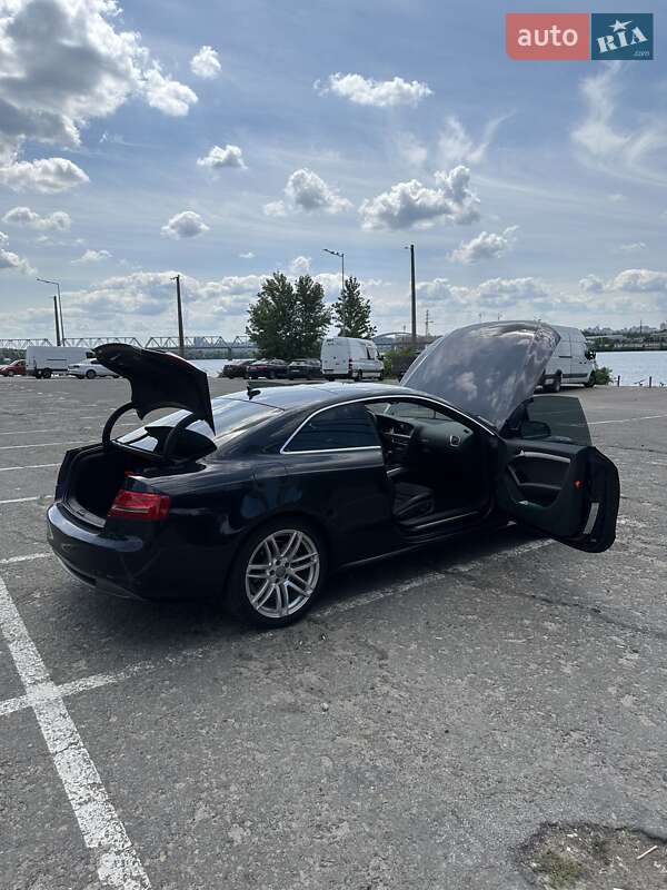 Купе Audi A5 2012 в Києві
