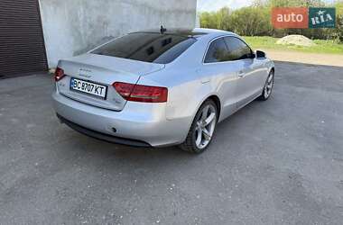 Купе Audi A5 2011 в 