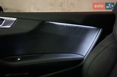 Купе Audi A5 2021 в 