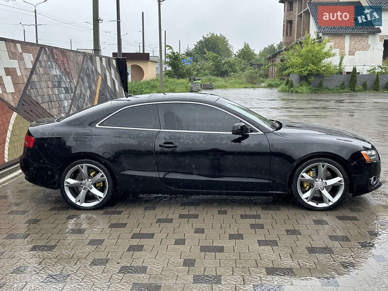 Купе Audi A5 2010 в Ровно