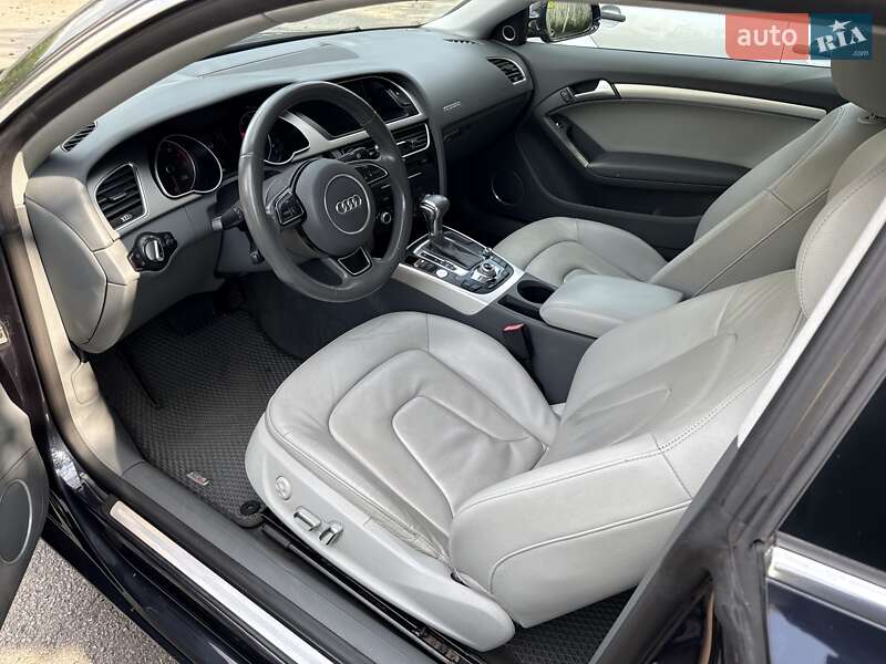 Купе Audi A5 2013 в Харькове
