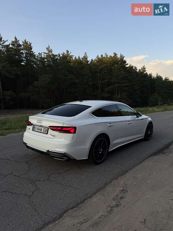 Лифтбек Audi A5 2022 в Кременчуге
