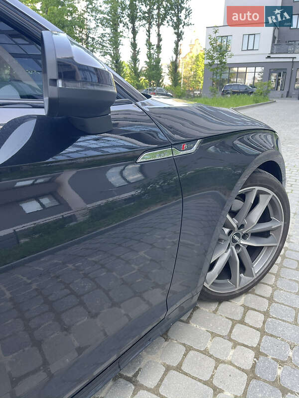 Лифтбек Audi A5 2020 в Львове