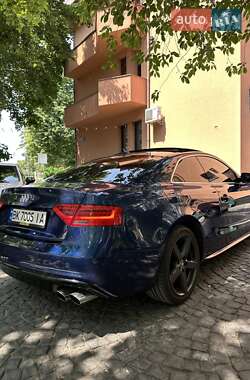 Купе Audi A5 2016 в 