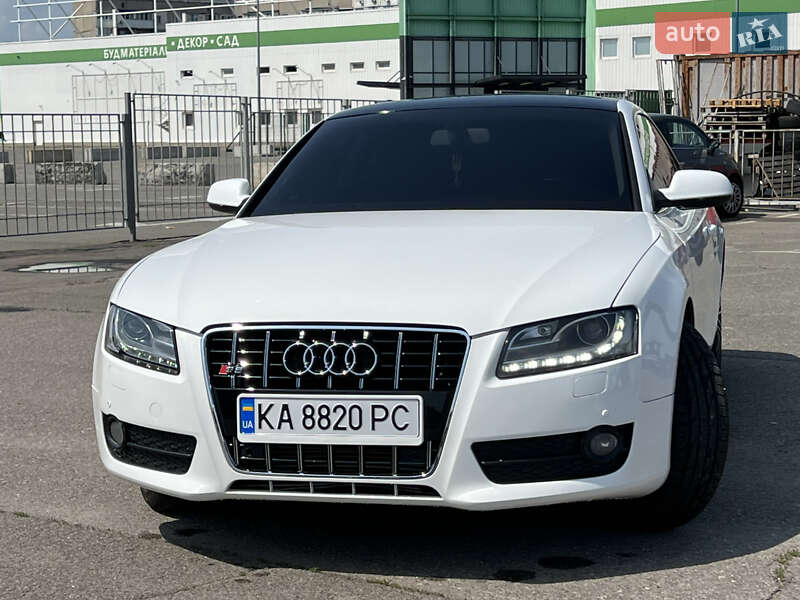 Купе Audi A5 2010 в Киеве
