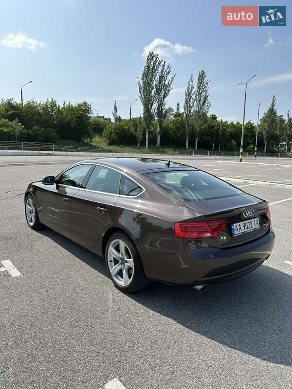 Купе Audi A5 2016 в Киеве