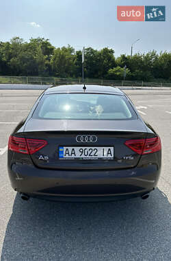Купе Audi A5 2016 в 