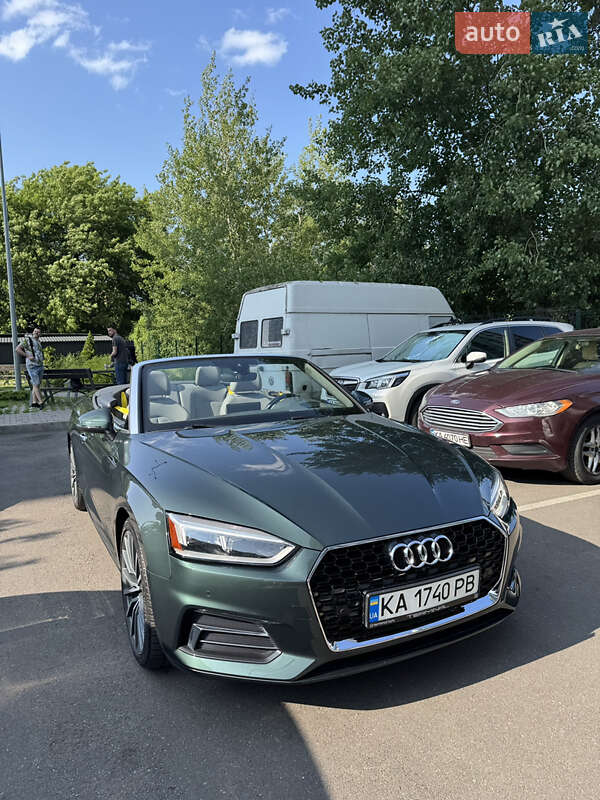 Кабриолет Audi A5 2017 в Киеве