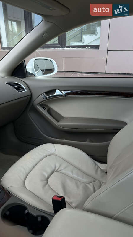 Купе Audi A5 2012 в Киеве