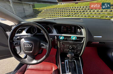 Купе Audi A5 2010 в 