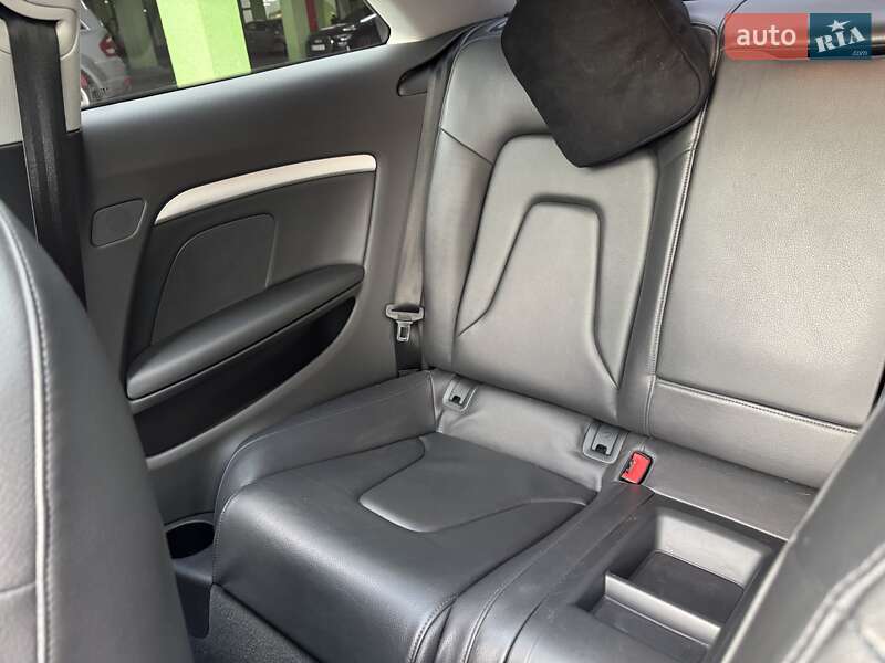 Купе Audi A5 2012 в Киеве
