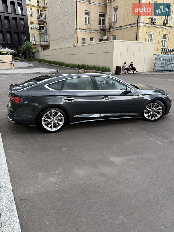 Лифтбек Audi A5 2020 в Киеве