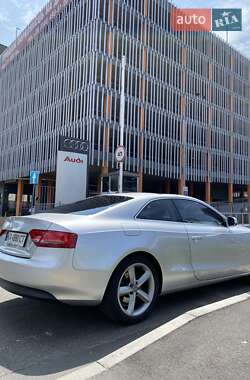 Купе Audi A5 2010 в Киеве