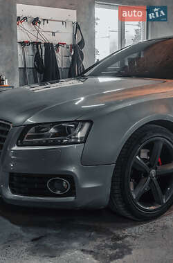 Купе Audi A5 2009 в 