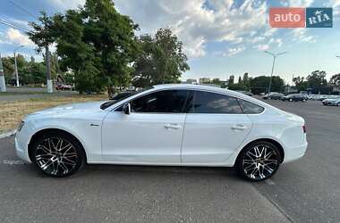 Купе Audi A5 2010 в 