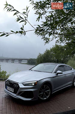 Ліфтбек Audi A5 2021 в 