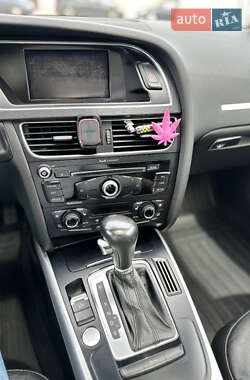 Купе Audi A5 2011 в 
