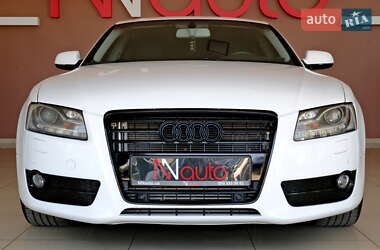 Купе Audi A5 2011 в 
