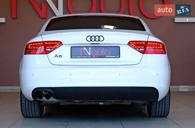 Купе Audi A5 2011 в 