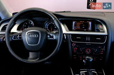 Купе Audi A5 2011 в 
