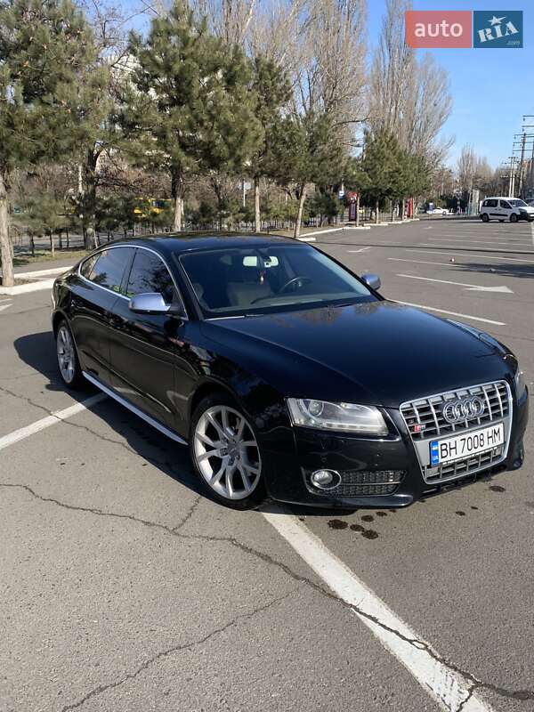 Купе Audi A5 2009 в Одесі