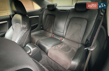 Купе Audi A5 2011 в 