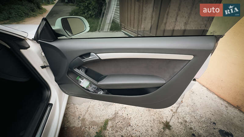 Купе Audi A5 2011 в Киеве